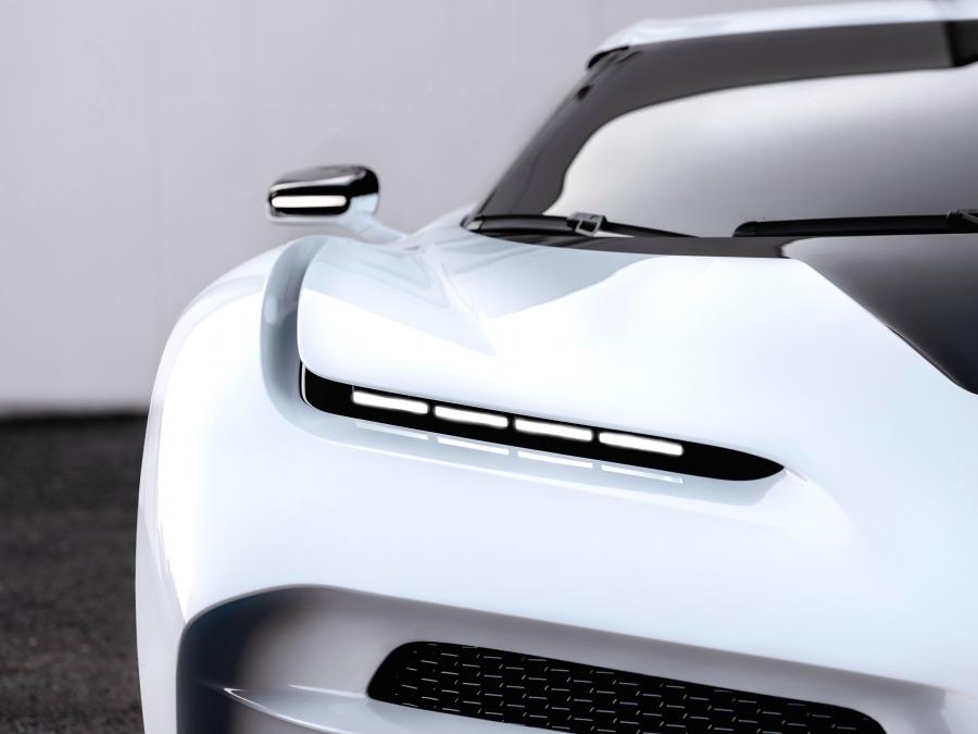 Детали экстерьера Bugatti Centodieci 2019 года  (фото 14 из 48)
